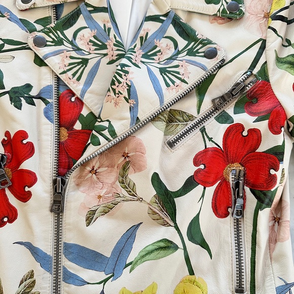 Alice + Olivia Red and Green Floral Biker Jacket - Picture 9 of 16